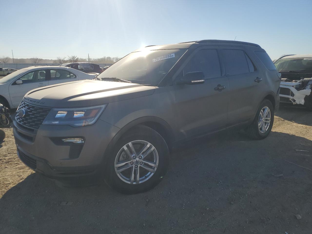 Изображение 1 2018 FORD EXPLORER SPORT 2018 с VIN 1FM5K8GT5JGC70585