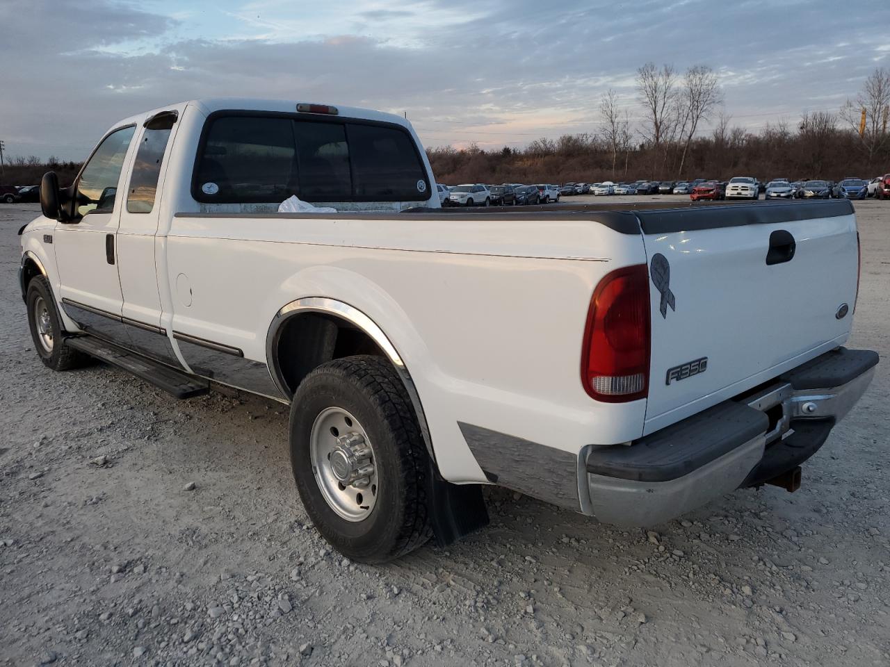 Image 2 of 1999 FORD F350 SRW SUPER DUTY 1999 with VIN 1FTSX30F7XEA06742