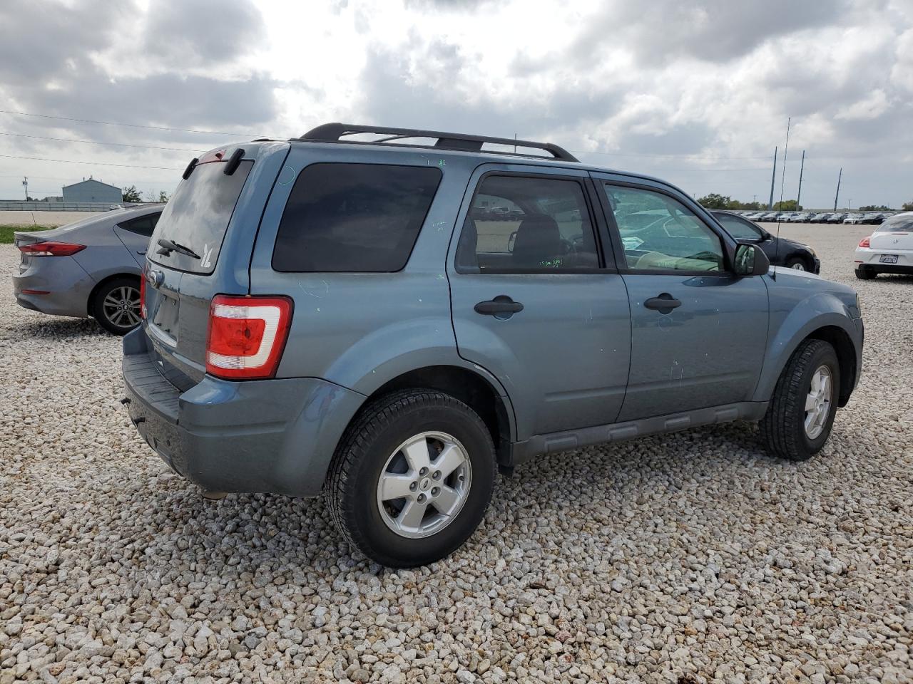 Image 3 of 2011 FORD ESCAPE XLT 2011 with VIN 1FMCU0D76BKC22974
