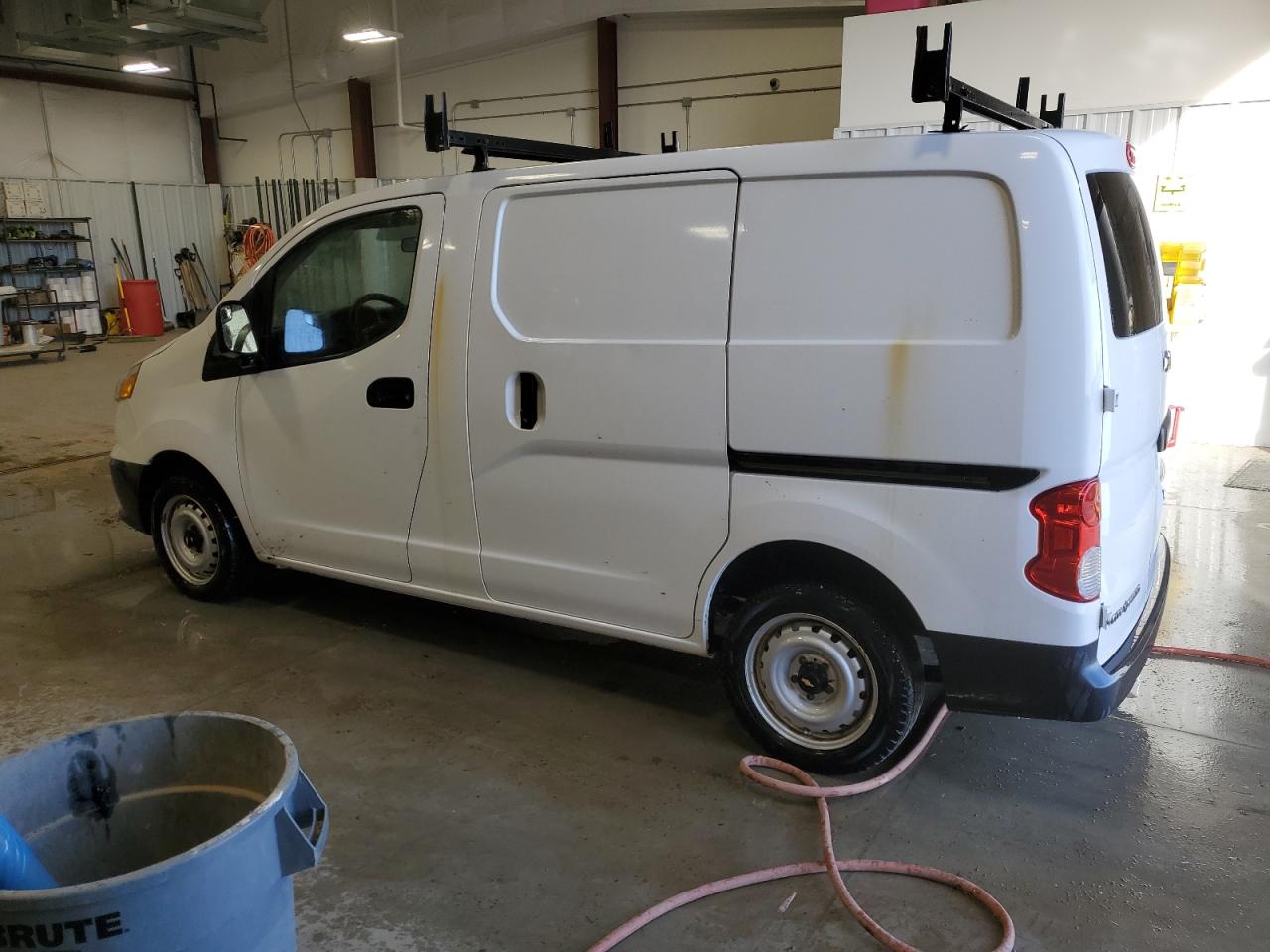 Image 2 of 2017 CHEVROLET CITY EXPRESS LS 2017 with VIN 3N63M0YN8HK696576