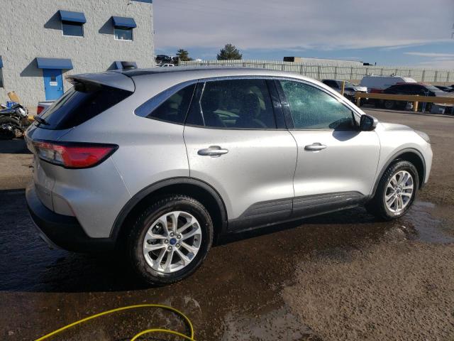 Image 3 of 2020 FORD ESCAPE SE 2020 with VIN 1FMCU9G68LUB84189