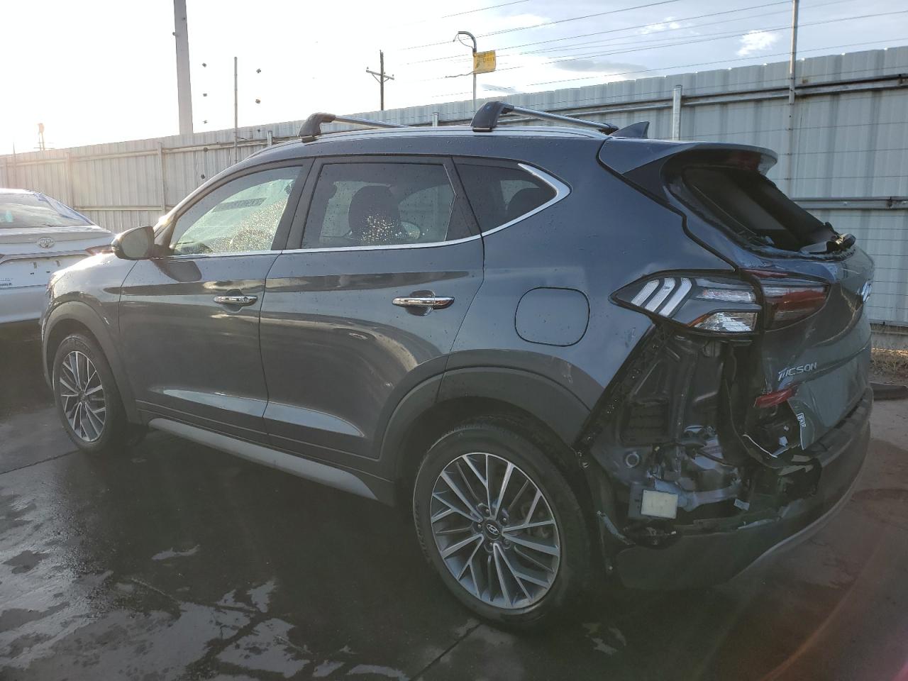 Image 2 of 2019 HYUNDAI TUCSON LIMITED 2019 with VIN KM8J3CAL0KU071051