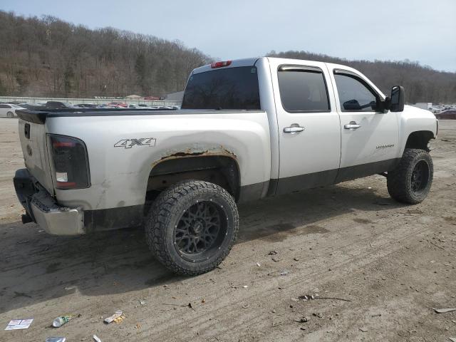 Image 3 of 2010 CHEVROLET SILVERADO K1500 LS 2010 with VIN 3GCRKREA0AG269877