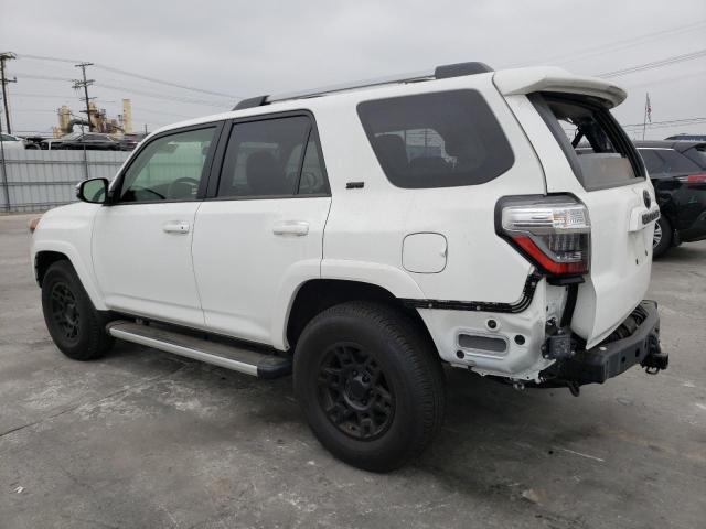 Изображение 2 2022 TOYOTA 4RUNNER SR5 2022 с VIN JTEFU5JR7N5275928