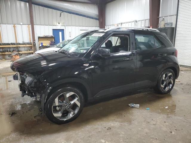 Image 1 of 2022 HYUNDAI VENUE SEL 2022 with VIN KMHRC8A32NU189753