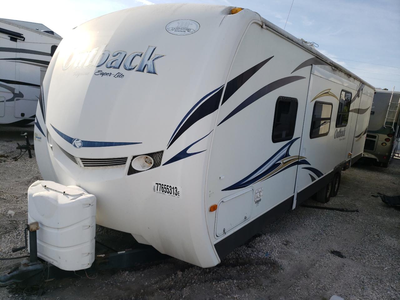 Image 2 of 2011 KEYSTONE OUTBACK 2011 with VIN 4YDT31222BB452707