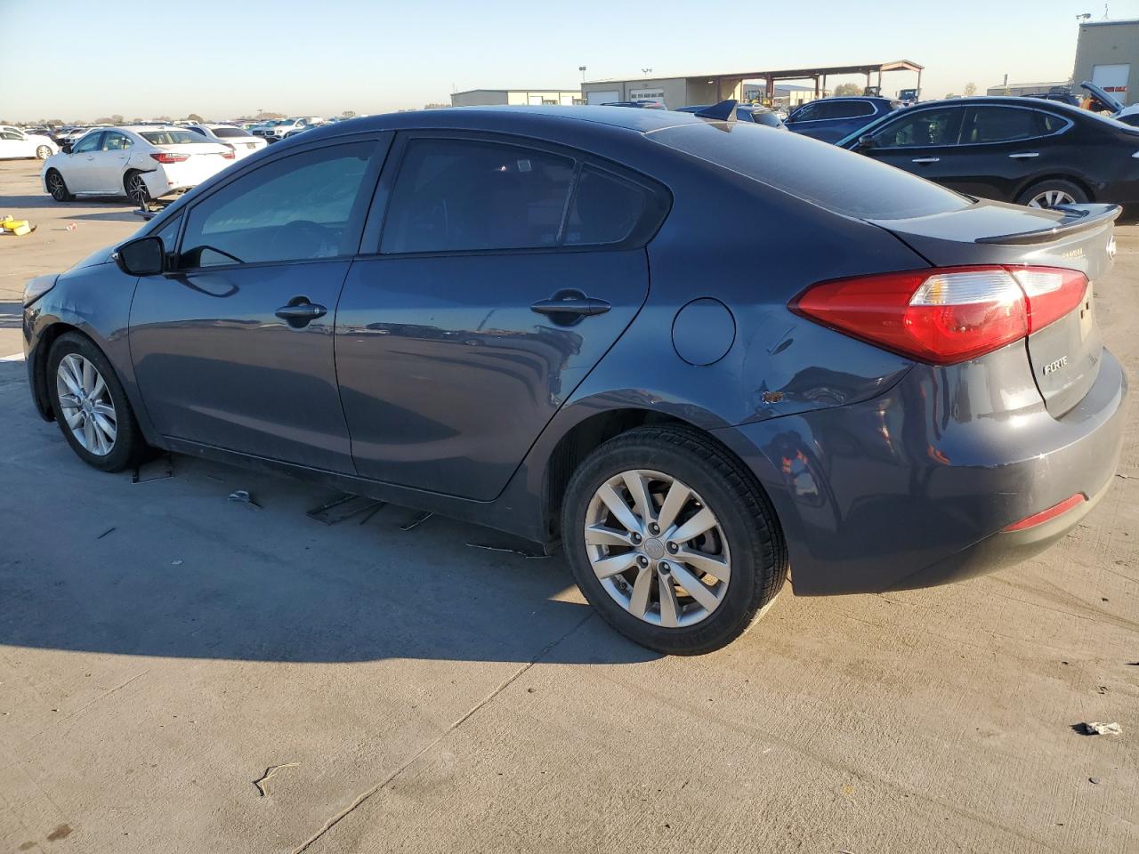 Изображение 2 2016 KIA FORTE LX 2016 с VIN KNAFX4A67G5454000