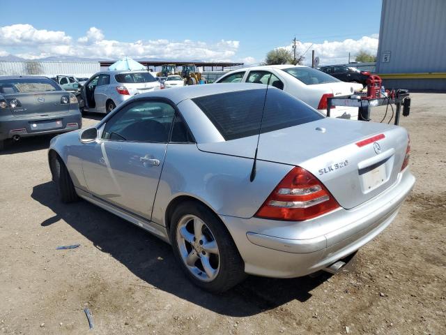 Image 2 of 2001 MERCEDES-BENZ SLK 320 2001 with VIN WDBKK65F61F205967