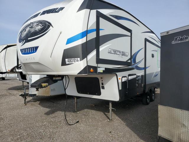 Obraz 2 z 2018 WILDWOOD ARCTIC WOL 2018 z VIN 5ZT3CKUB6J2701416