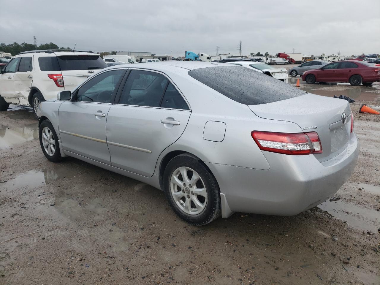 Image 2 of 2011 TOYOTA CAMRY BASE 2011 with VIN 4T1BF3EK9BU141420