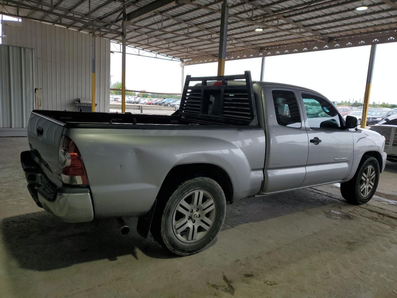 Image 3 of 2015 TOYOTA TACOMA ACCESS CAB 2015 with VIN 5TFTX4CN2FX059610