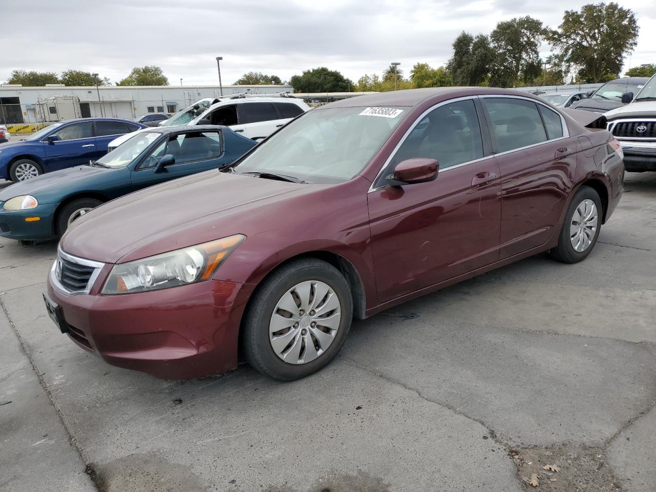 Изображение 1 2010 HONDA ACCORD LX 2010 с VIN 1HGCP2F33AA073656