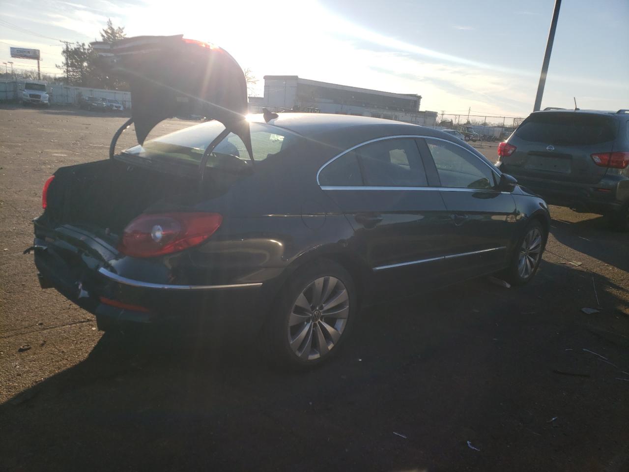 Image 3 of 2012 VOLKSWAGEN CC SPORT 2012 with VIN WVWMP7AN3CE502945