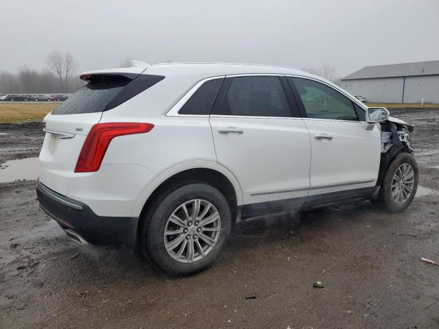 Obraz 3 z 2018 CADILLAC XT5 LUXURY 2018 z VIN 1GYKNDRS1JZ150728