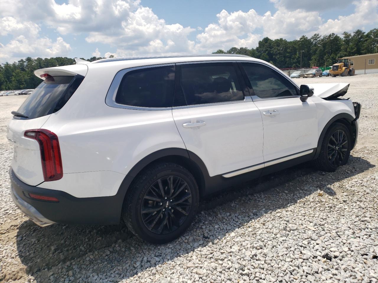 Image 3 of 2022 KIA TELLURIDE SX 2022 with VIN 5XYP5DHC2NG227360