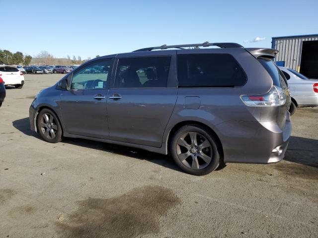 Image 2 of 2016 TOYOTA SIENNA SE 2016 with VIN 5TDXK3DC5GS702837