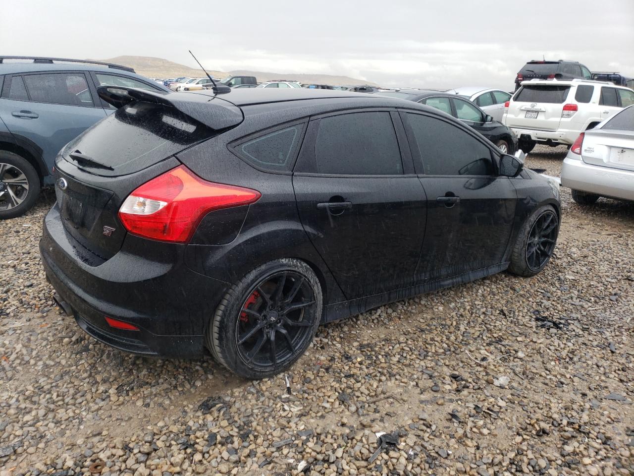Image 3 of 2014 FORD FOCUS ST 2014 with VIN 1FADP3L9XEL321841