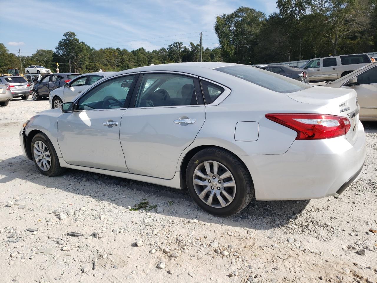 Obraz 2 z 2017 NISSAN ALTIMA 2.5 2017 z VIN 1N4AL3APXHN333299