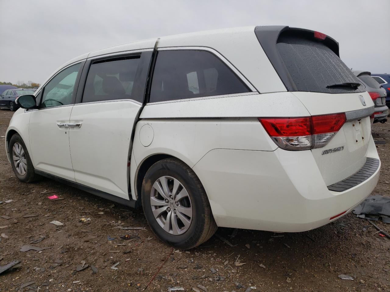 Изображение 2 2016 HONDA ODYSSEY SE 2016 с VIN 5FNRL5H30GB086027