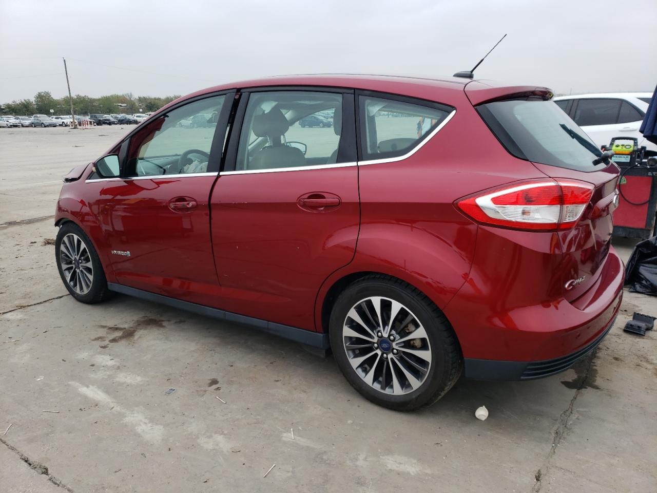 Изображение 2 2017 FORD C-MAX TITANIUM 2017 с VIN 1FADP5DU3HL103629