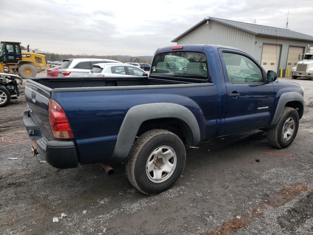 Image 3 of 2005 TOYOTA TACOMA  2005 with VIN 5TEPX42N35Z128413