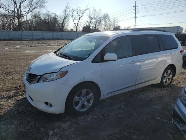2012 TOYOTA SIENNA LE 2012 image