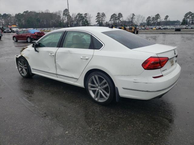 Изображение 2 2016 VOLKSWAGEN PASSAT SE 2016 с VIN 1VWBS7A37GC069939