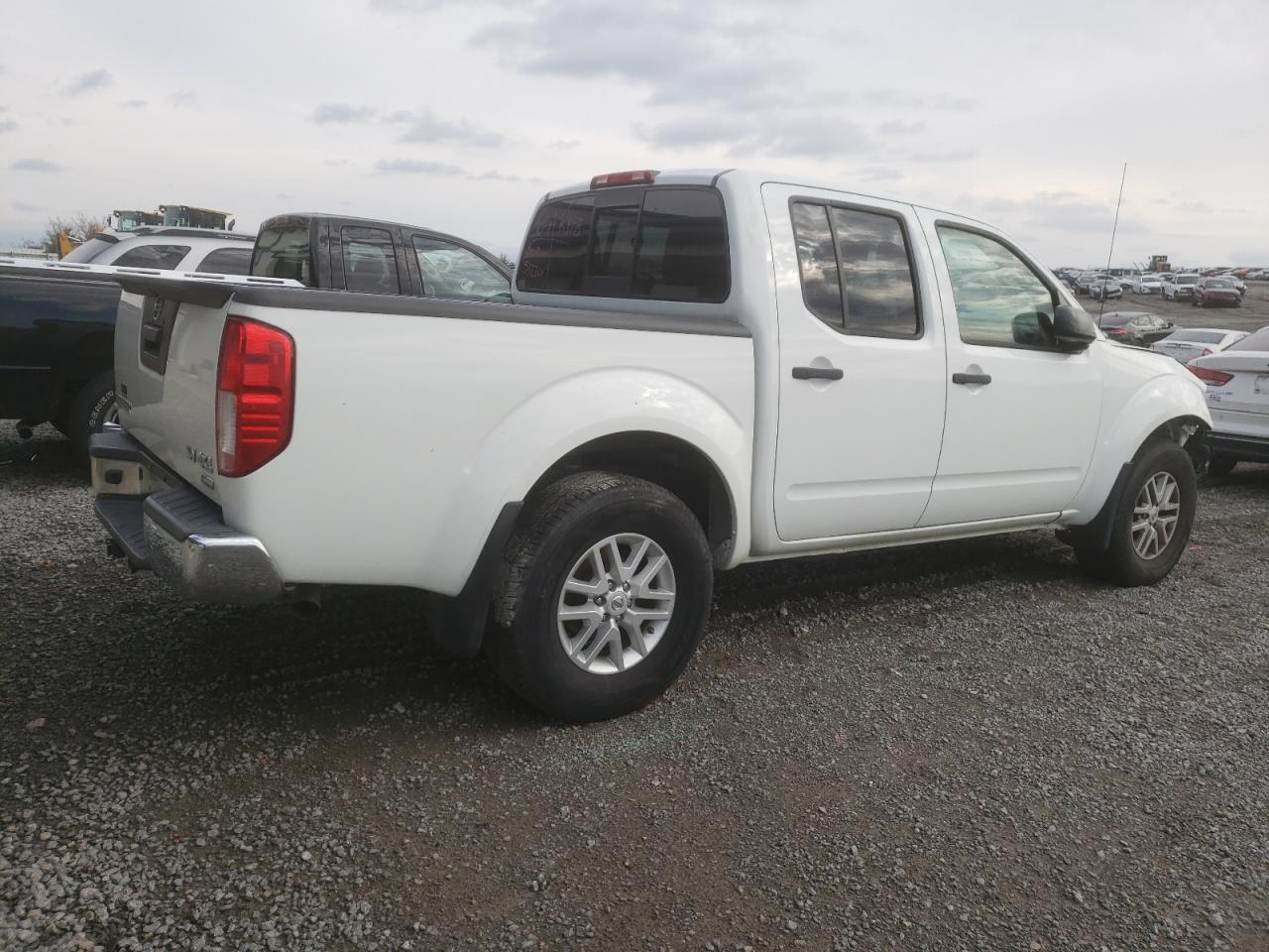 Image 3 of 2017 NISSAN FRONTIER S 2017 with VIN 1N6DD0EVXHN773810