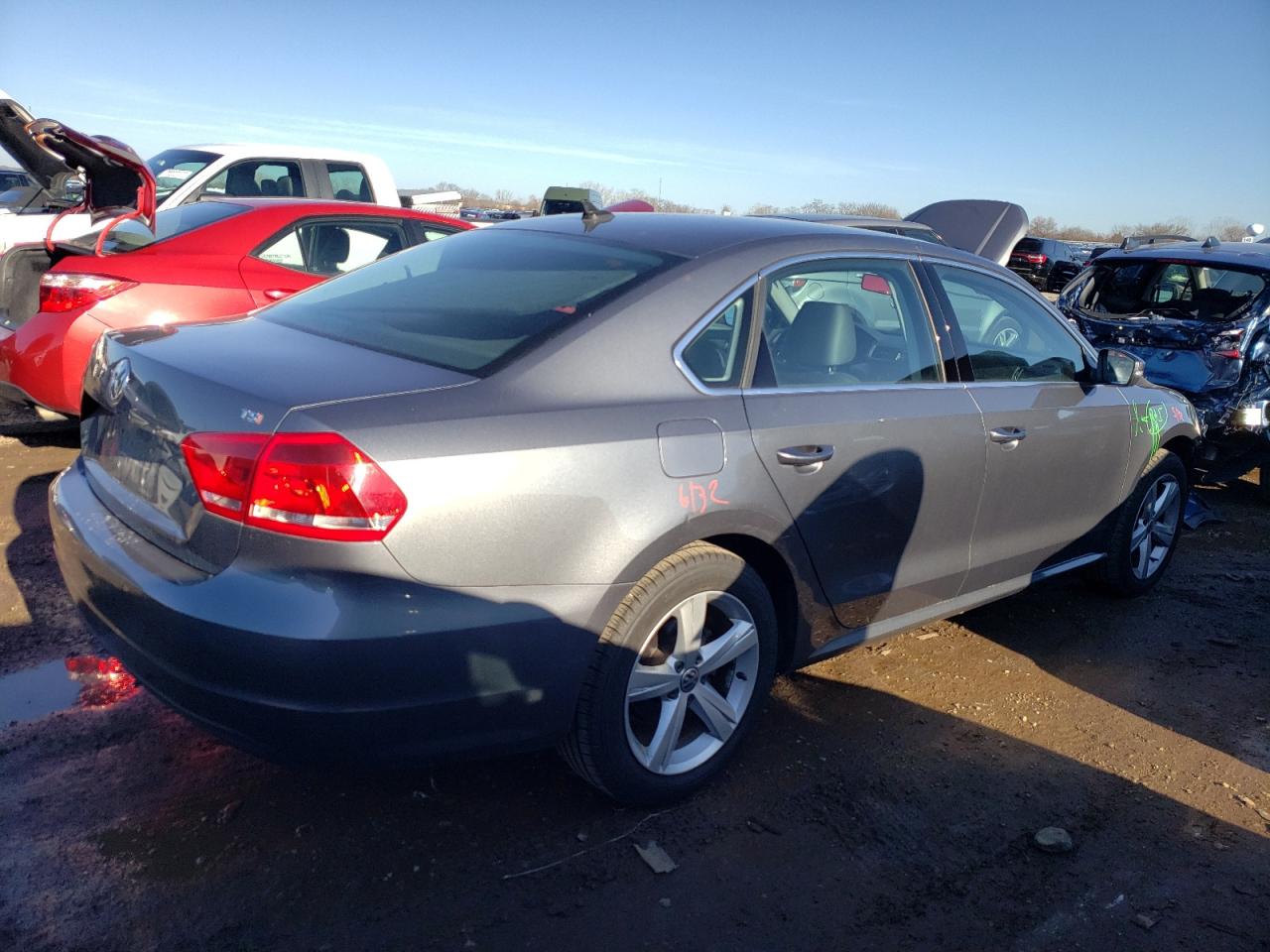 Image 3 of 2015 VOLKSWAGEN PASSAT S 2015 with VIN 1VWAT7A32FC103650