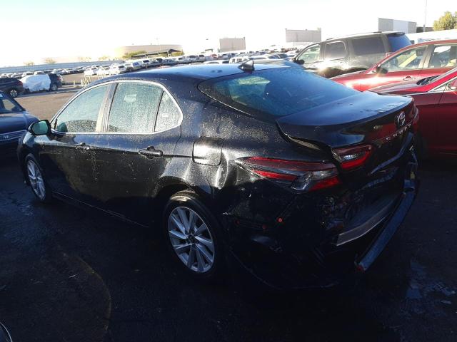 Obraz 2 z 2021 TOYOTA CAMRY LE 2021 z VIN 4T1C11AK2MU593662
