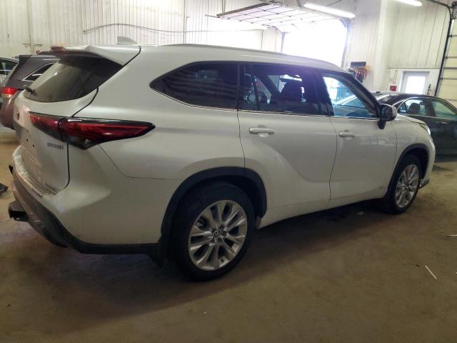 Изображение 3 2023 TOYOTA HIGHLANDER HYBRID LIMITED 2023 с VIN 5TDXBRCH2PS580339