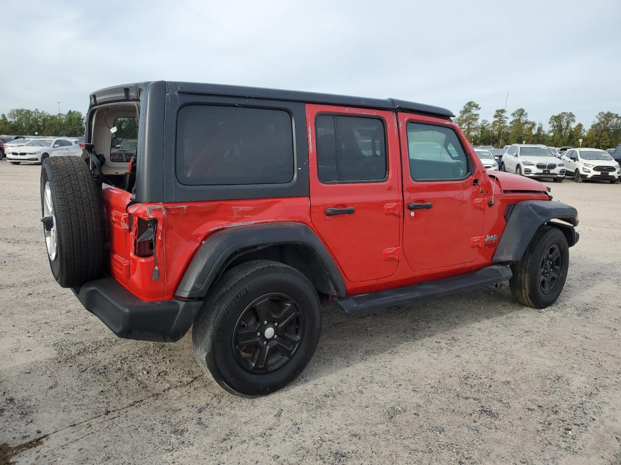 Image 3 of 2020 JEEP WRANGLER UNLIMITED SPORT 2020 with VIN 1C4HJXDN1LW198099