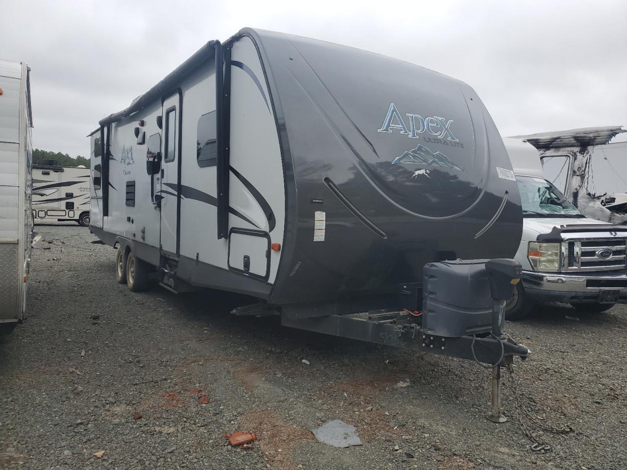 Image 1 of 2016 COACH APEX 2016 with VIN 5ZT2CXUB4GA009050
