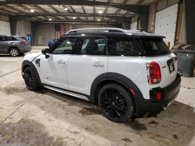 Image 2 of 2018 MINI COOPER S COUNTRYMAN ALL4 2018 with VIN WMZYT5C32J3D83102