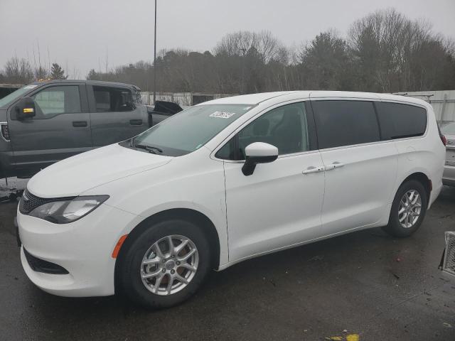 2023 CHRYSLER VOYAGER LX 2023 image