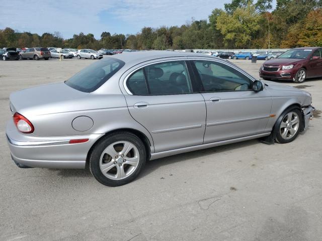 Obraz 3 z 2002 JAGUAR X-TYPE 3.0 2002 z VIN SAJEA51C22WC60185