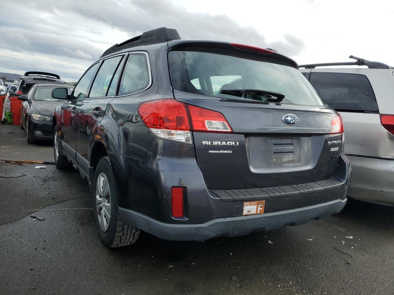 Image 2 of 2013 SUBARU OUTBACK 2.5I 2013 with VIN 4S4BRBAC2D3271015