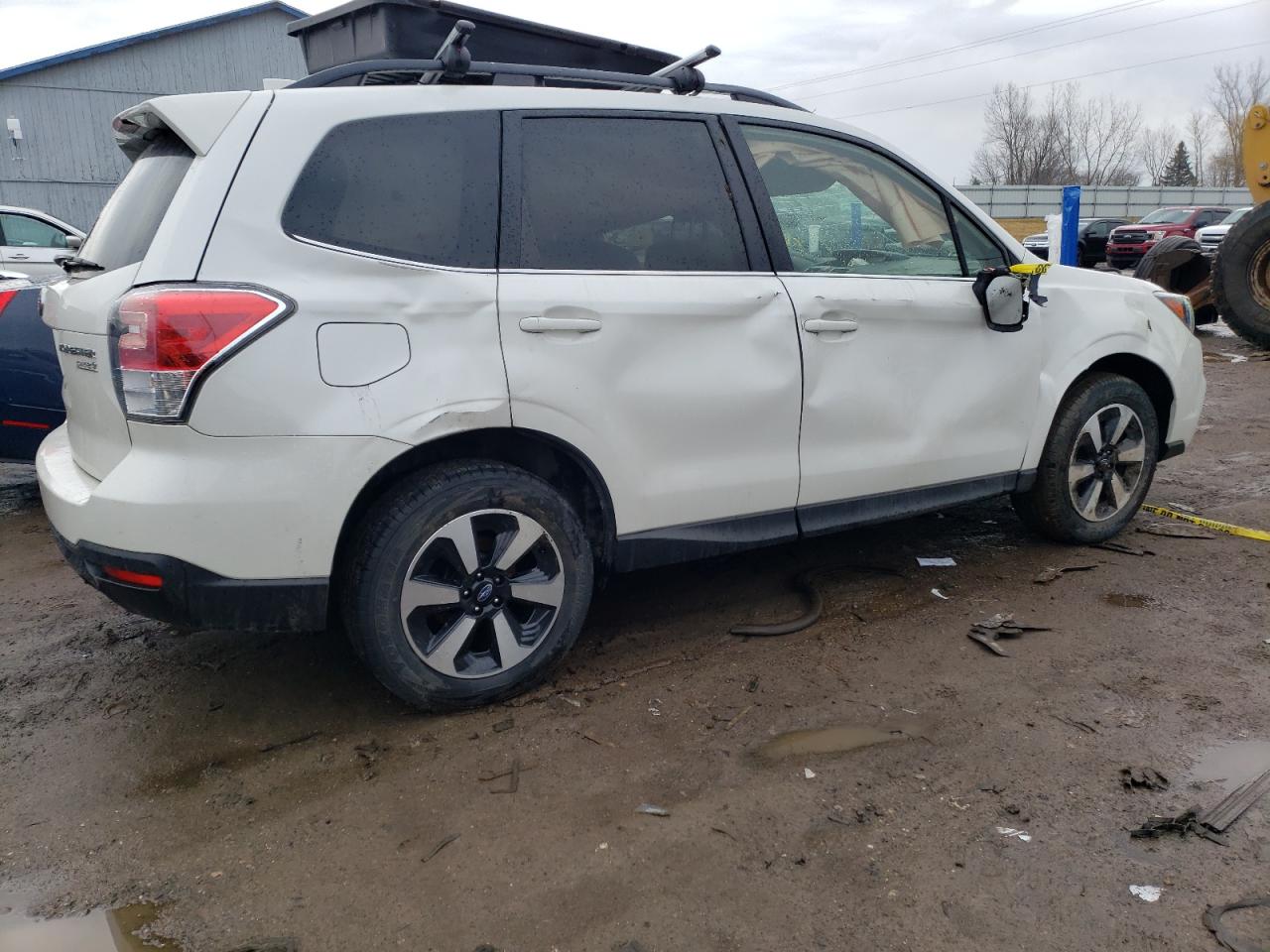 Image 3 of 2017 SUBARU FORESTER 2.5I LIMITED 2017 with VIN JF2SJAJC8HH564062