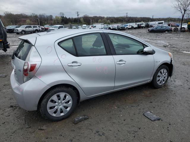 Изображение 3 2013 TOYOTA PRIUS C  2013 с VIN JTDKDTB33D1045522