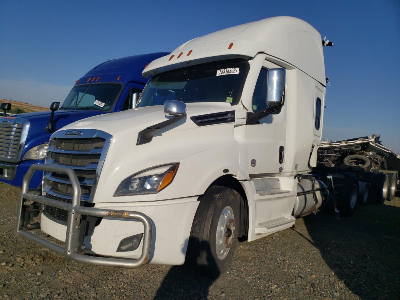 Obraz 2 z 2021 FREIGHTLINER CASCADIA 126  2021 z VIN 3AKJHHDR3MSMU8237