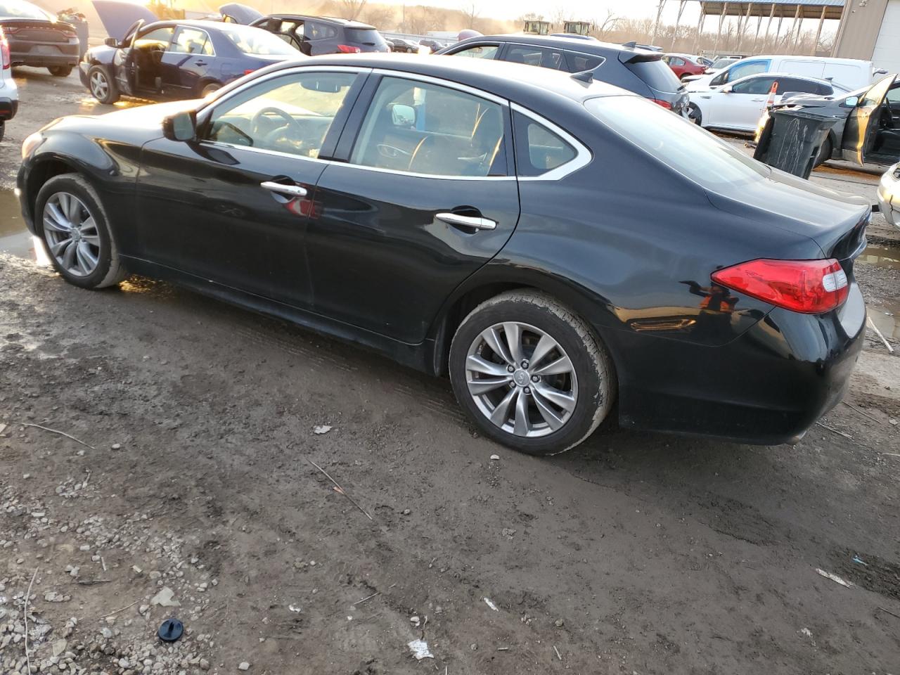 Image 2 of 2013 INFINITI M37 X 2013 with VIN JN1BY1AR3DM604079