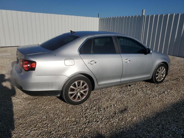 Obraz 3 z 2010 VOLKSWAGEN JETTA SE 2010 z VIN 3VWRX7AJ1AM029022
