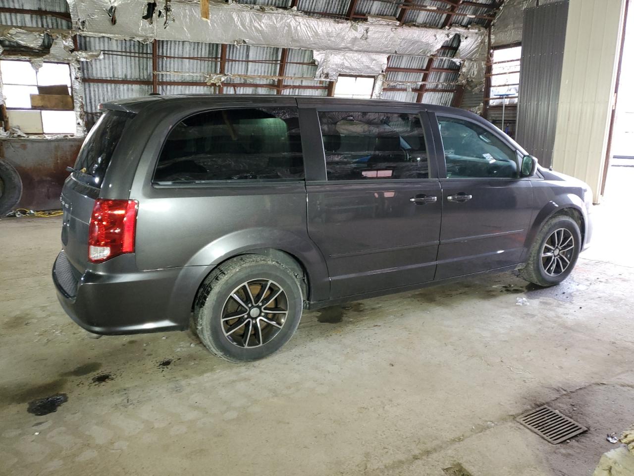 Image 3 of 2015 DODGE GRAND CARAVAN SXT 2015 with VIN 2C4RDGCG9FR542810