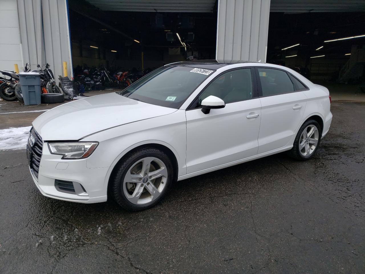 Изображение 2018 AUDI A3 PREMIUM 2018