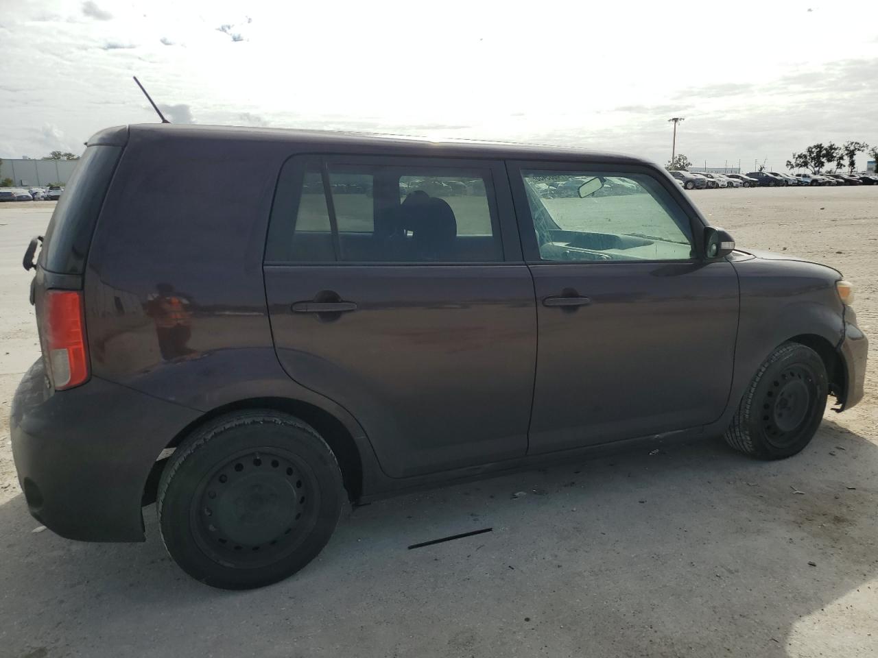 Obraz 3 z 2011 TOYOTA SCION XB 2011 z VIN JTLZE4FE4B1121411