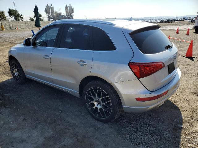 Image 2 of 2010 AUDI Q5 PREMIUM PLUS 2010 with VIN WA1LKAFP4AA104613