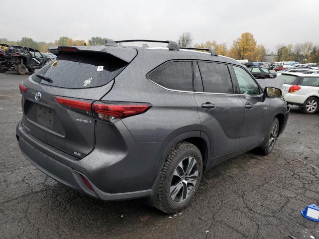 Image 3 of 2020 TOYOTA HIGHLANDER HYBRID XLE 2020 with VIN 5TDHBRCH5LS512633