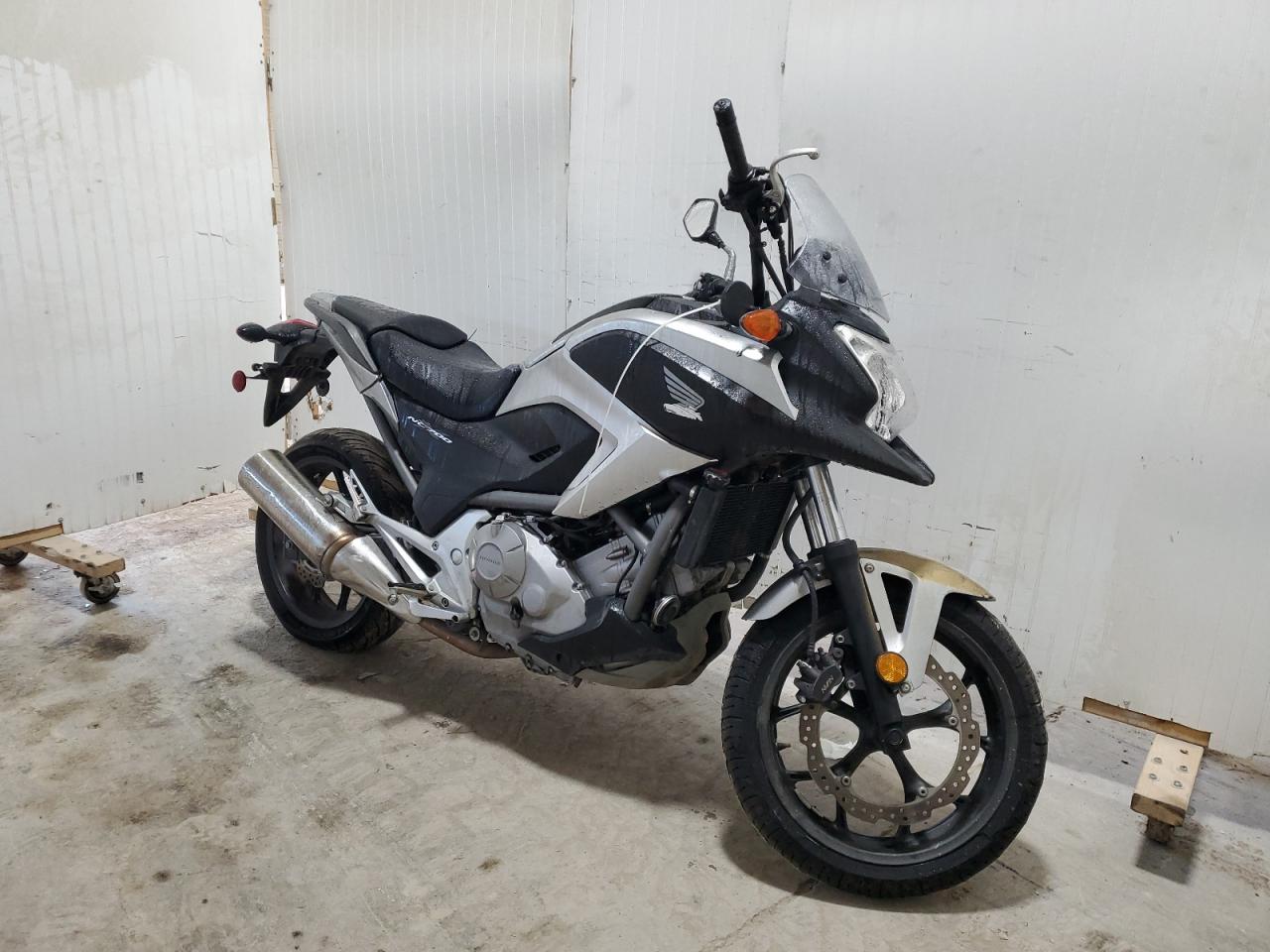 Obraz 2013 HONDA NC700X  2013
