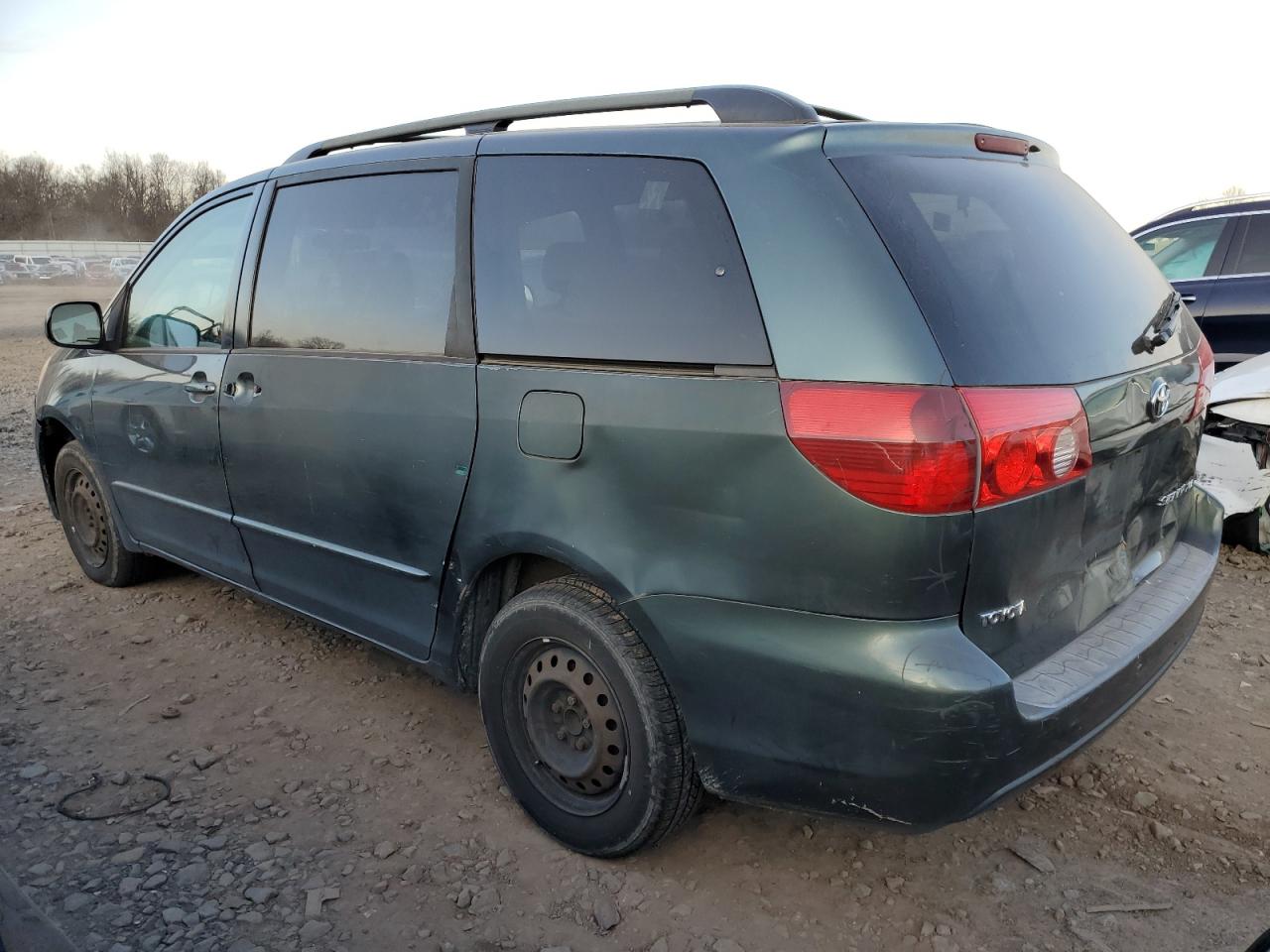 Obraz 2 z 2005 TOYOTA SIENNA CE 2005 z VIN 5TDZA23C45S310632
