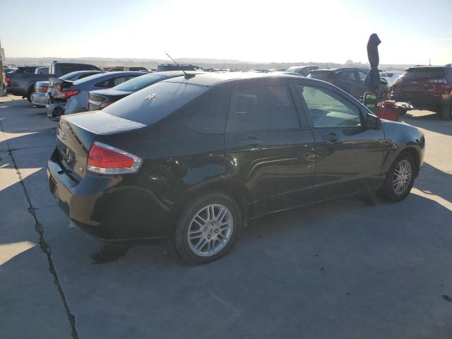 Obraz 3 z 2010 FORD FOCUS SE 2010 z VIN 1FAHP3FN4AW130015